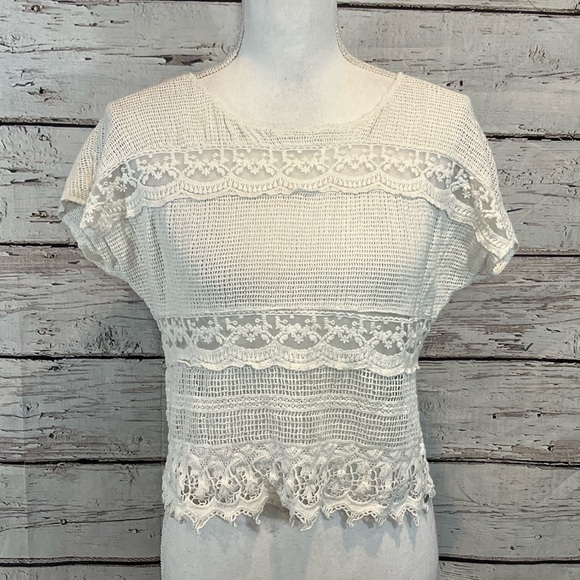 NUON Blouse Crochet & Lace Off White-Medium - Picture 1 of 3
